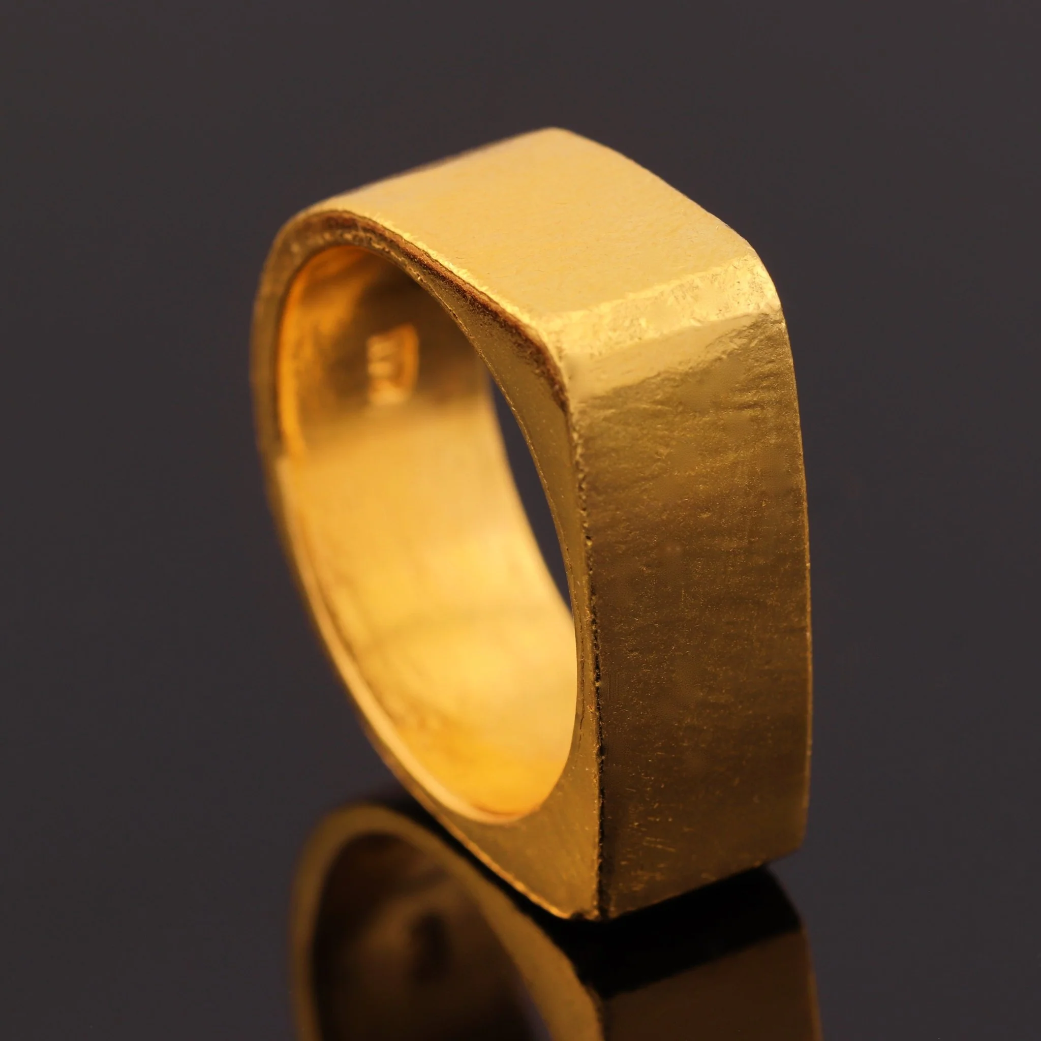 6mm Signet Ring - Image 4